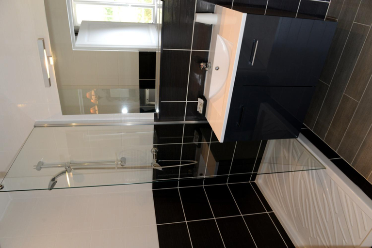 Others 2, La Maison d'Hotes de Saint Leger, Yvelines