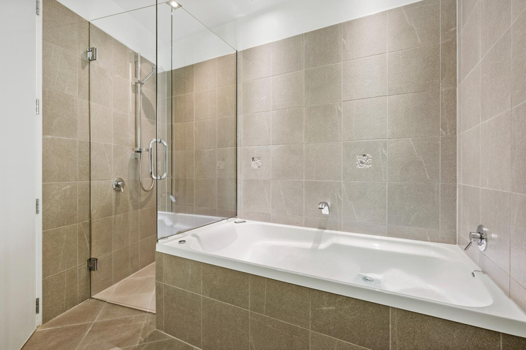 Bathroom 3, Village Lake Apartments, Hurunui
