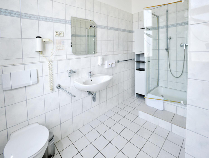 Bathroom 5
