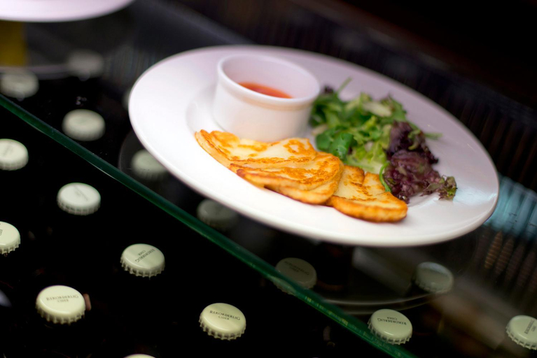 Food & Drinks 5, YHA Liverpool Albert Dock, Sefton