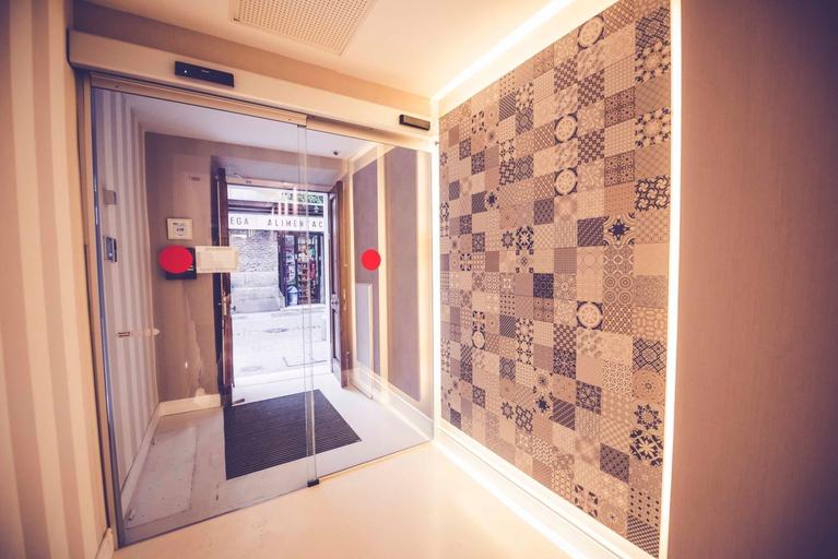 Public Area 3, Hostal Lisboa, Madrid