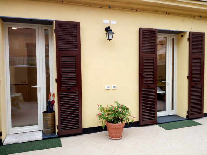 Others 4, Sabini Rentals - Affittacamere, Genova