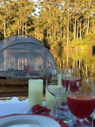 Food & Drinks 5, Forest Lodge Resort, Manjimup