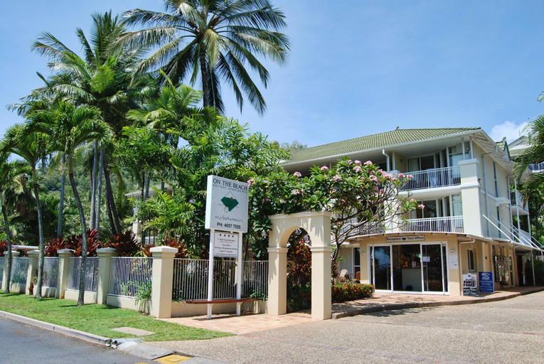 Public Area 4, Trinity Waters Boutique Beachfront Hotel, Cairns