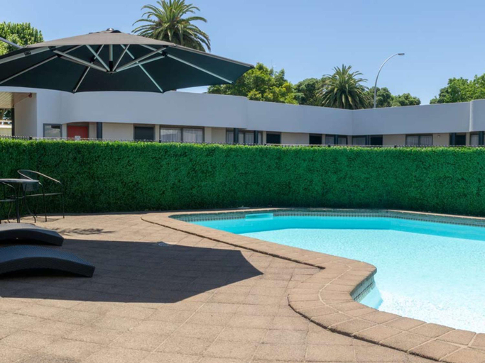 Sport & Beauty 3, Durham Motor Inn, Western Bay of Plenty