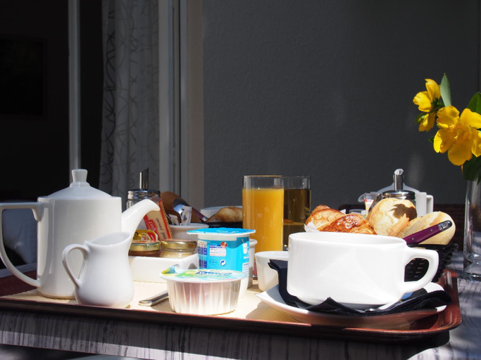 Food & Drinks 5, Hotel Du Croise, Nord