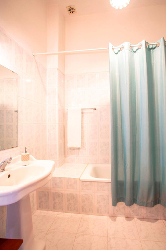 Bathroom 4, Casa da Várzea, Ponte de Lima