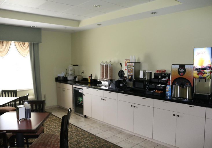 Food & Drinks, Ambassador Inn & Suites, Tuscaloosa