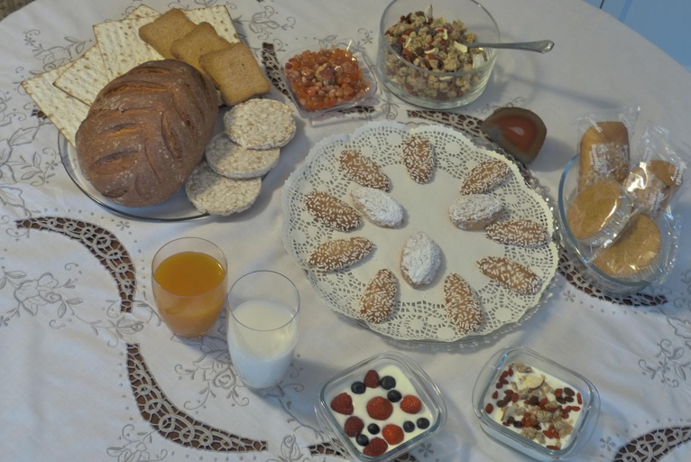 Food & Drinks 5, B & B Ametista Bergamo, Bergamo