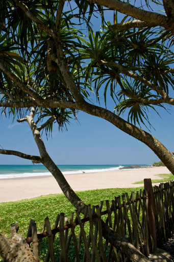 Others 4, Sri Villas, Bentota
