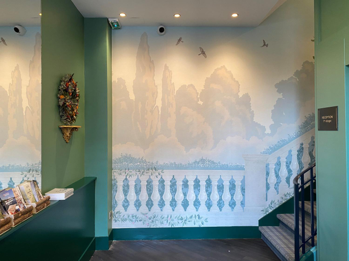 Public Area 2, Hotel Marguerite, Loiret