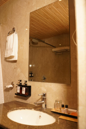 Bathroom 2, Hotel Gorbandh, Udaipur