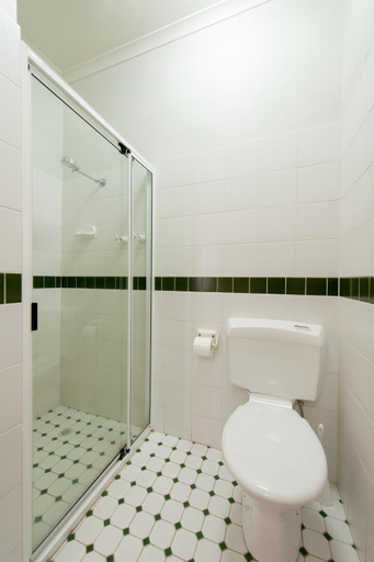 Bathroom 5, Berri Hotel, Berri & Barmera - Berri