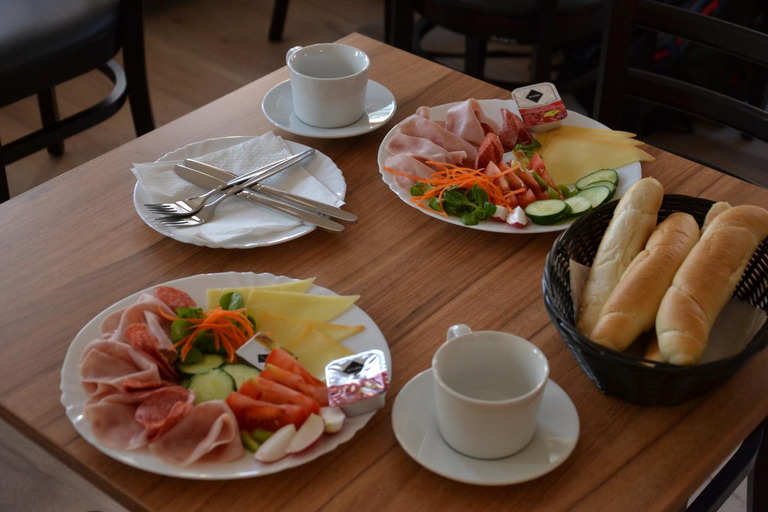 Food & Drinks 4, Hotel Decin Na Skrivance, Děčín