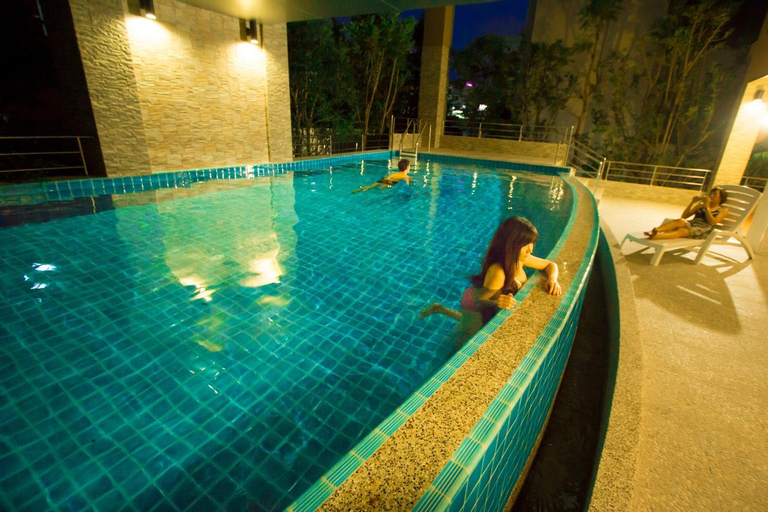 Swimming Pool 15