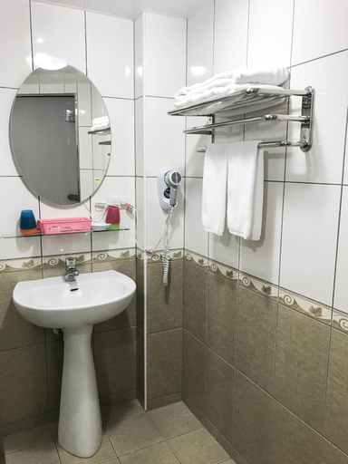 Bathroom 5