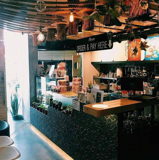 Food & Drinks 5, JK Living Hotel & Service Apartment, Muang Chachoengsao