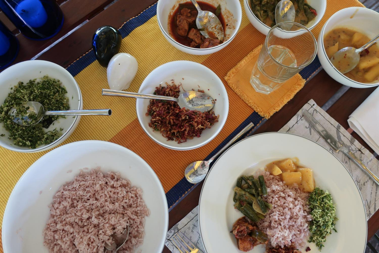 Food & Drinks 5, Mahoora - Udawalawe by Eco Team, Thanamalvila