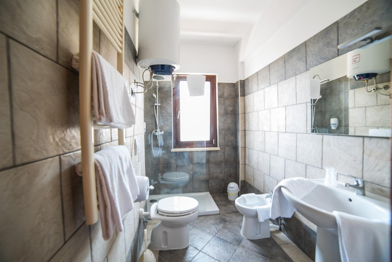 Bathroom 4, Residence La Maison Jolie, Roma