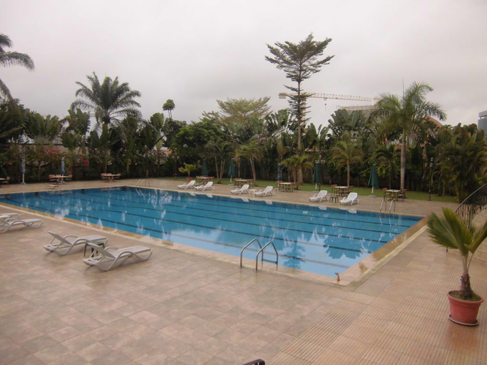 Others 4, Atlantic Palace Hotel, Pointe Noire