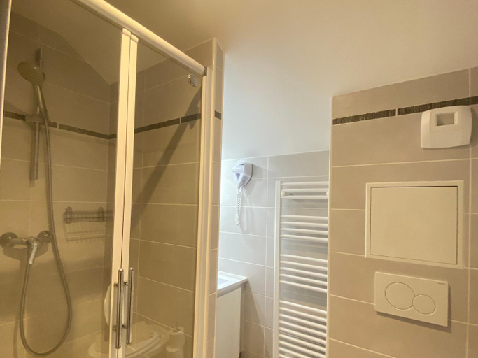 Bathroom 2, Hotel & Spa Les Carrettes, Savoie