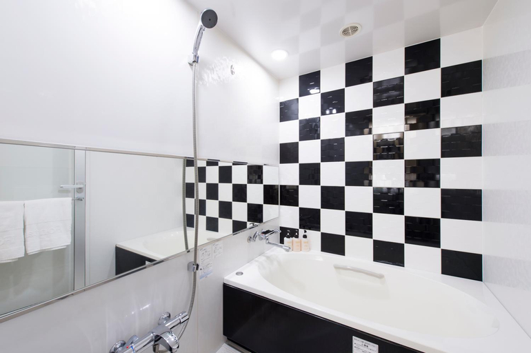 Bathroom 8