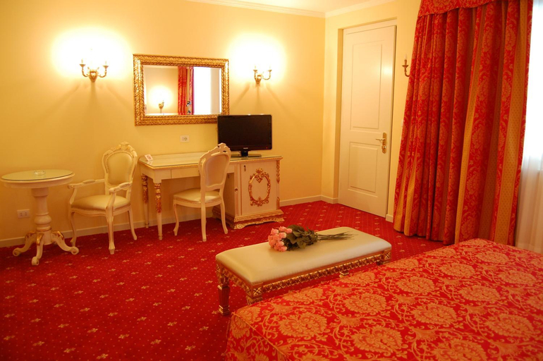 Bedroom 7