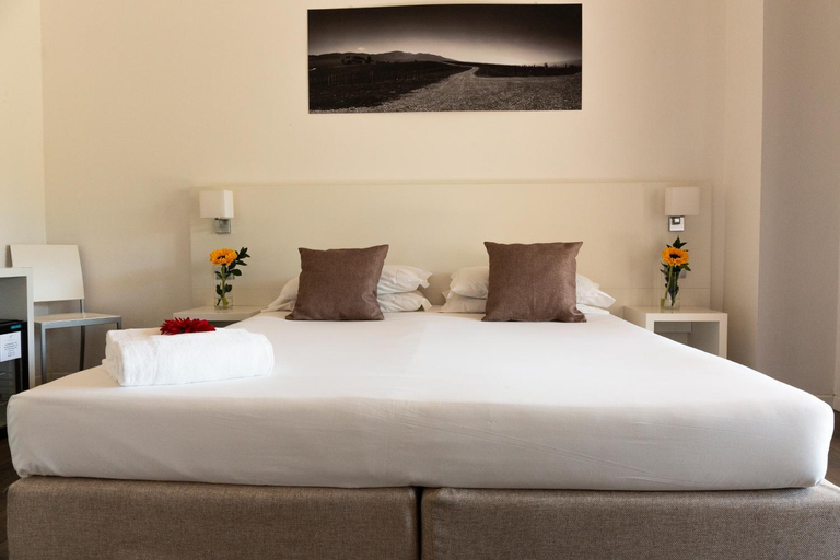 Bedroom 3, The Florence Hills Resort & Spa, Florence