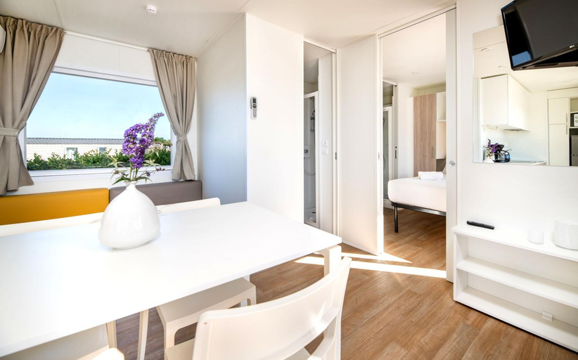 Bedroom, Camping Park Umag Mobile Homes, Umag