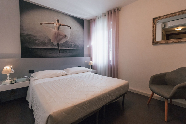 Bedroom 4, Hotel Gattopardo, Verona