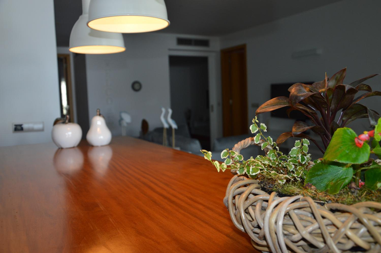 Others 3, Peaceful Apartment, Funchal