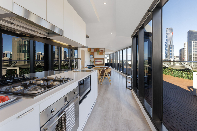 Food & Drinks, Flinders Luxury Penthouse, Melbourne