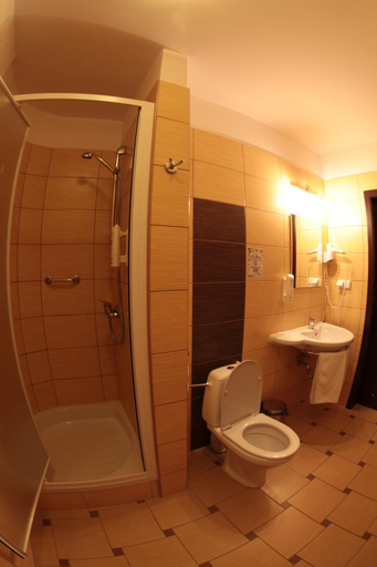 Bathroom 3, Hotel Alta, Brzozów