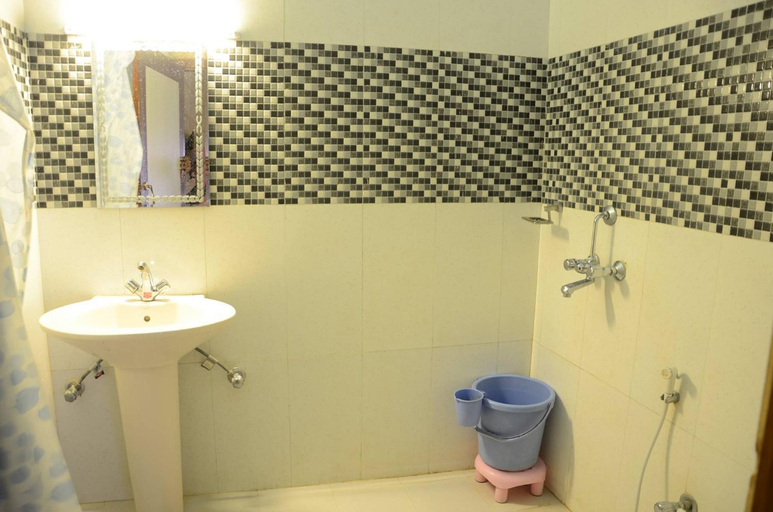 Bathroom 2, Mariyan Safari Jaisalmer, Jaisalmer