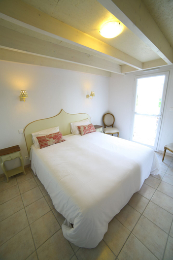 Bedroom 3, Hôtel 3 Étoiles La Ferme de Vur Ven, Finistère
