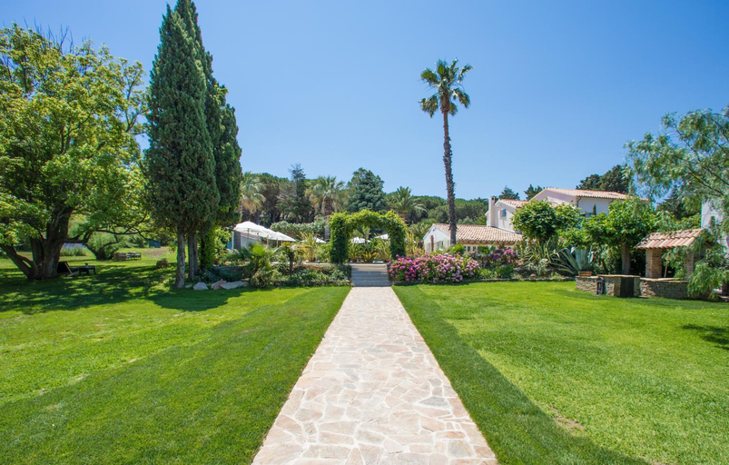 Others 5, La Bastide des Salins, Var