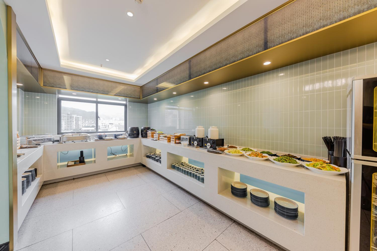 Food & Drinks 4, Xinhuating Business Hotel, Lishui