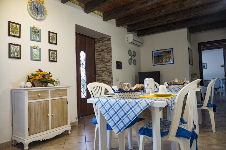 Others 3, La Vecchia Montagna B&B, Carbonia-Iglesias