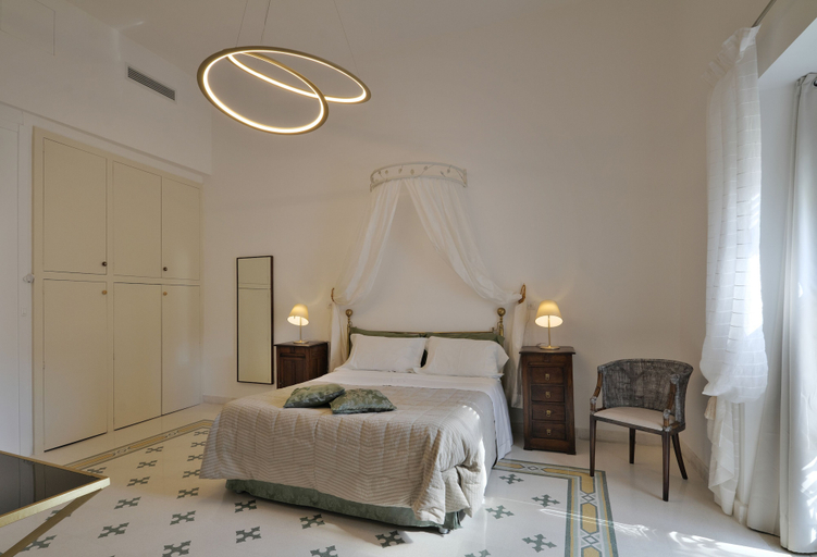 Bedroom 4, Palazzo Rollo, Lecce