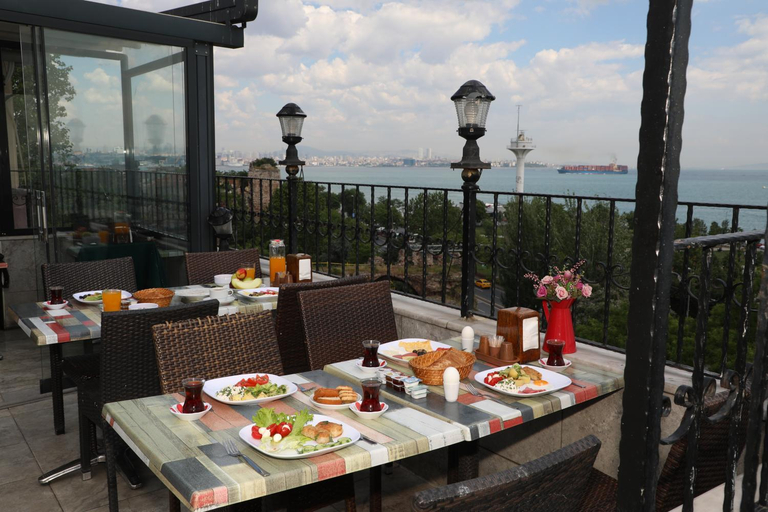 Food & Drinks 4, Seahouse Suites, Fatih