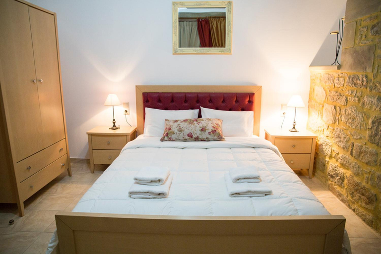 Bedroom 3, Agarathos Rooms & Pool Kaliviani -On the road to Balos, Crete