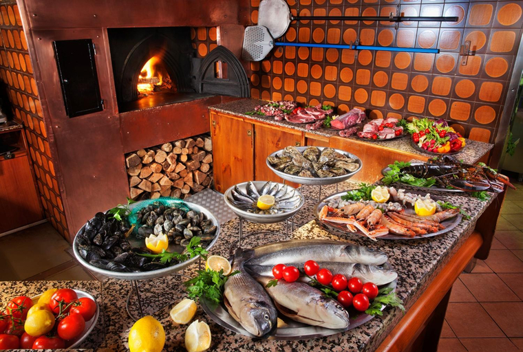 Banquet hall 1, Hotel La Ruota, Cuneo