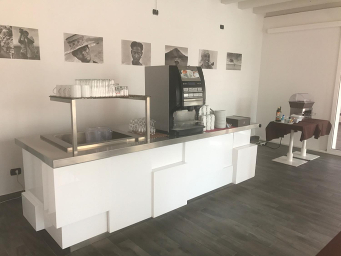 Food & Drinks 5, Aparthotel Por do Sol