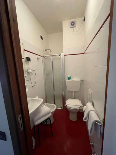 Bedroom 4, Hotel Stazione, Brescia