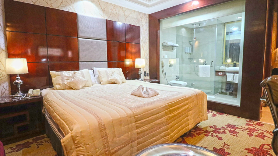 Bedroom 2, Skycity Hotel, Gurgaon