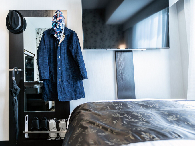Bedroom 16