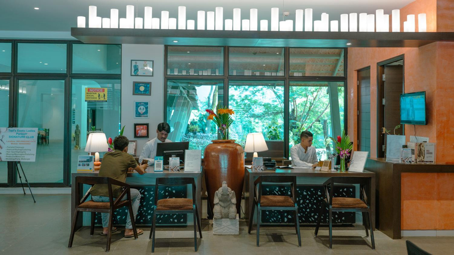 Public Area 2, Signature Club Resort, Bangalore Rural