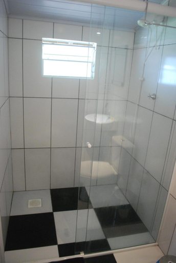 Bathroom 3, Pousada & Hostal Jardim Da Lagoa, Florianopolis