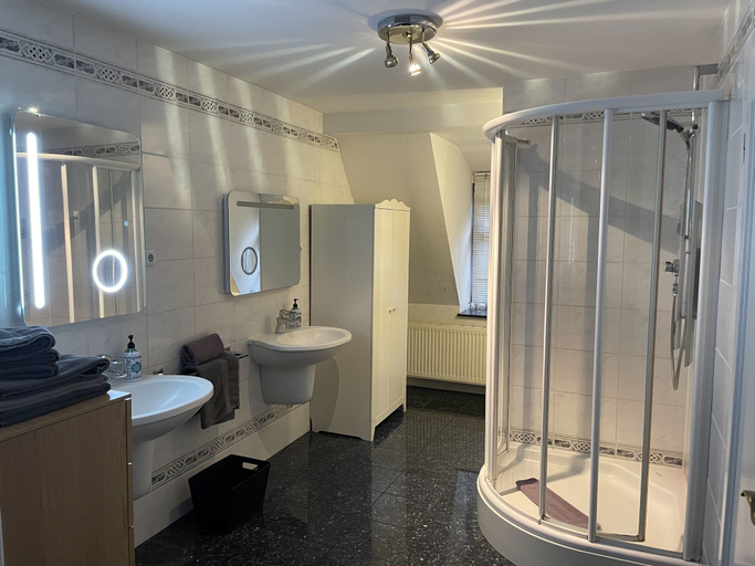 Bathroom 5, Pension Burkhardt, Meißen