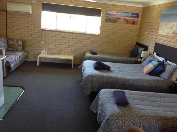 Bedroom 23